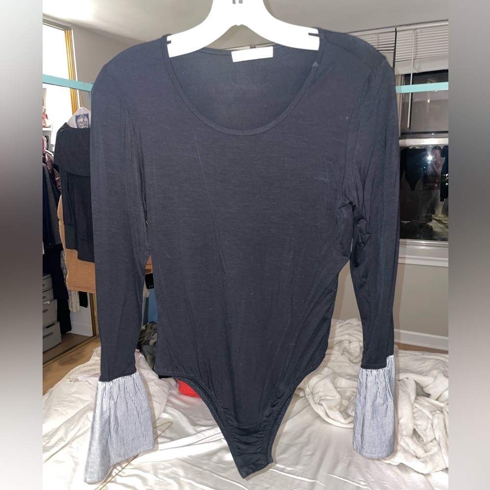 Black body suit with sleeve detail